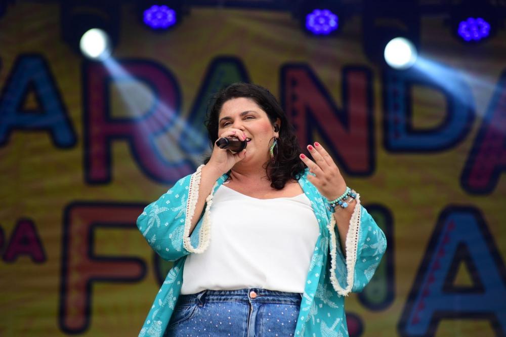Varanda da Folia começa a agitar o público no Campo Grande