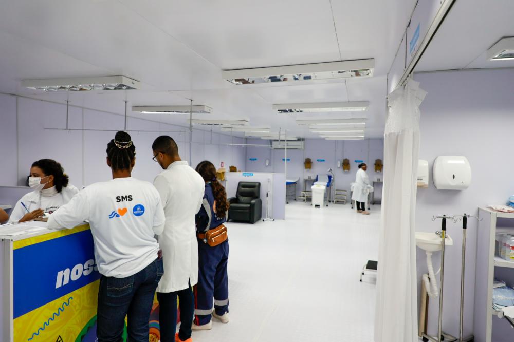 Serviços de bucomaxilofacial auxiliam foliões durante Carnaval de Salvador