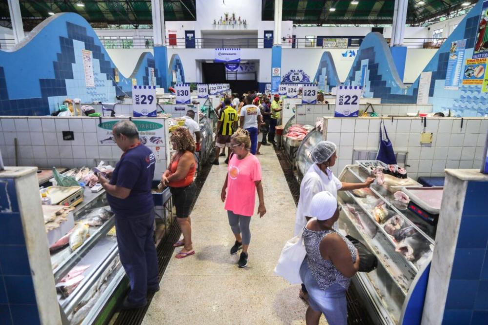 Operação Semana Santa é iniciada em mercados municipais e feiras de Salvador