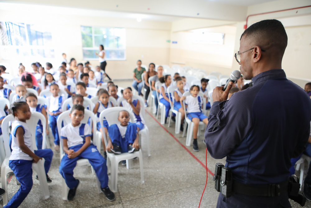 Patrulha Escolar prossegue com atividades de prevenção e orientação a alunos da rede municipal