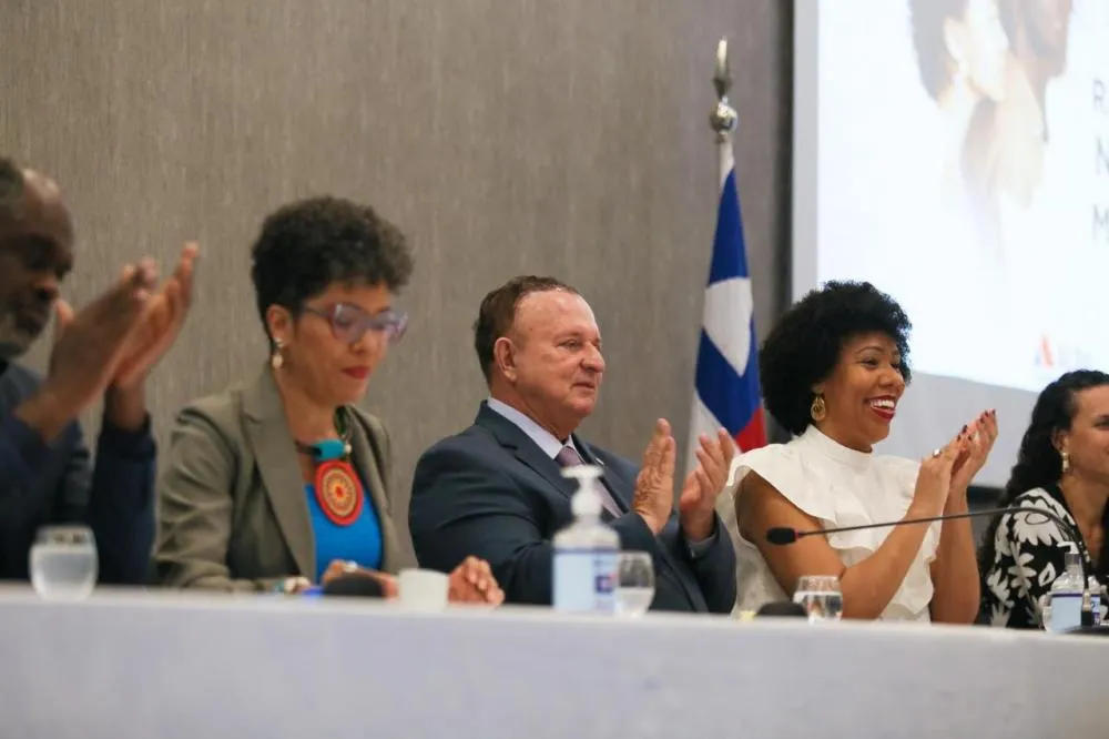 ALBA promoveu debate sobre origens históricas e enfrentamento ao racismo