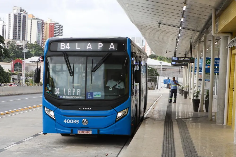 Linha B4 do BRT passa a funcionar até 23h a partir deste sábado (13)